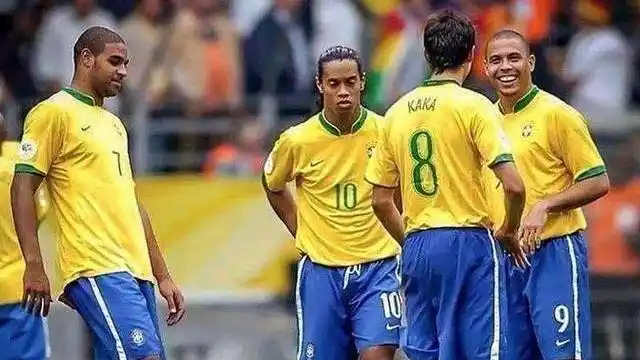 德科格外关 德科格外关